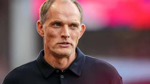 灰熊解约风波：NBA首人下课，震撼篮坛！